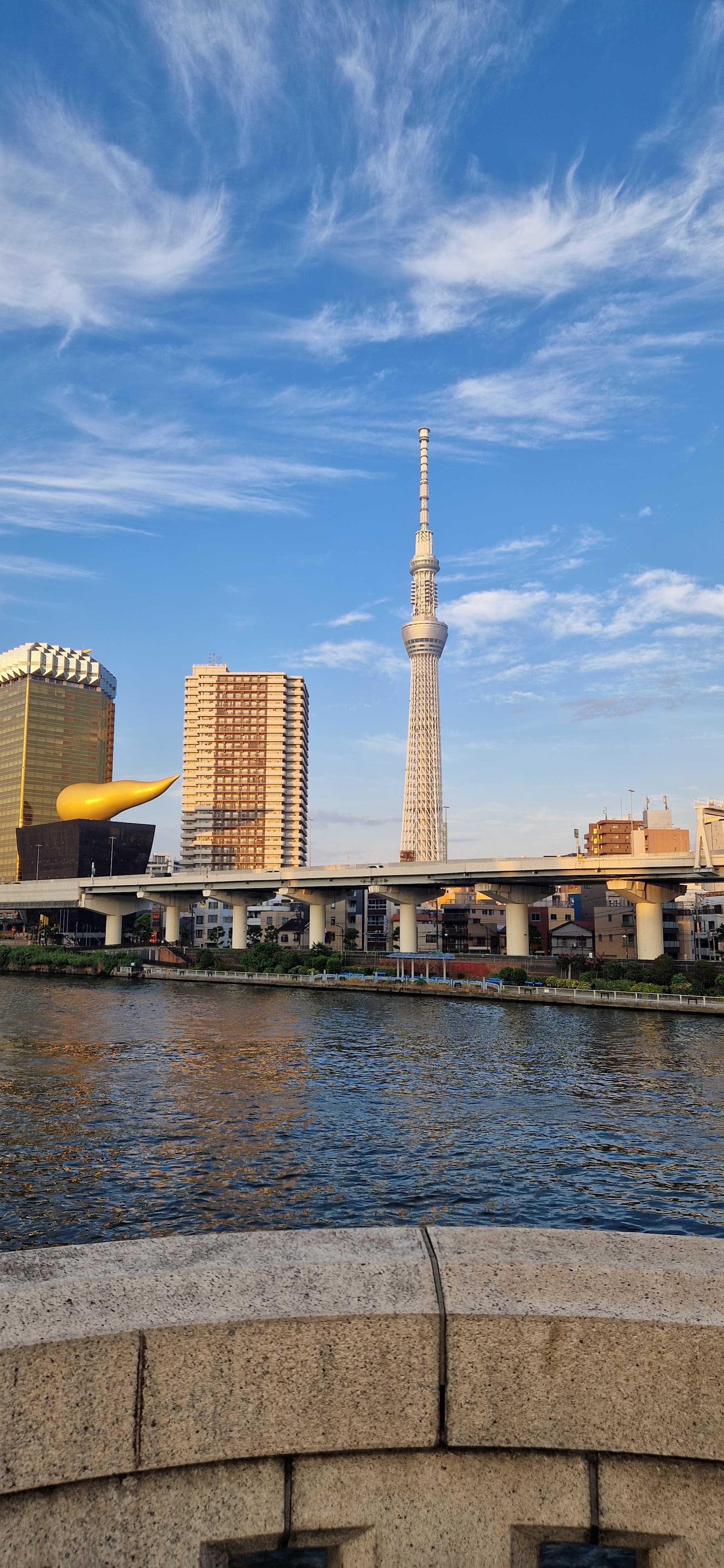 Tokyo Skytree lights